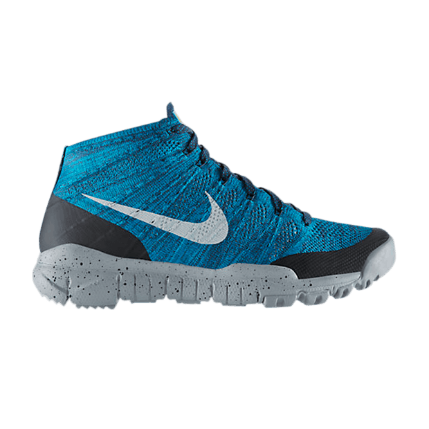 nike flyknit chukka sfb