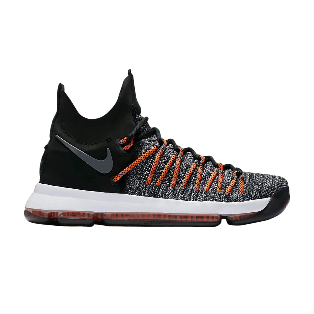 Kd 4 deals black