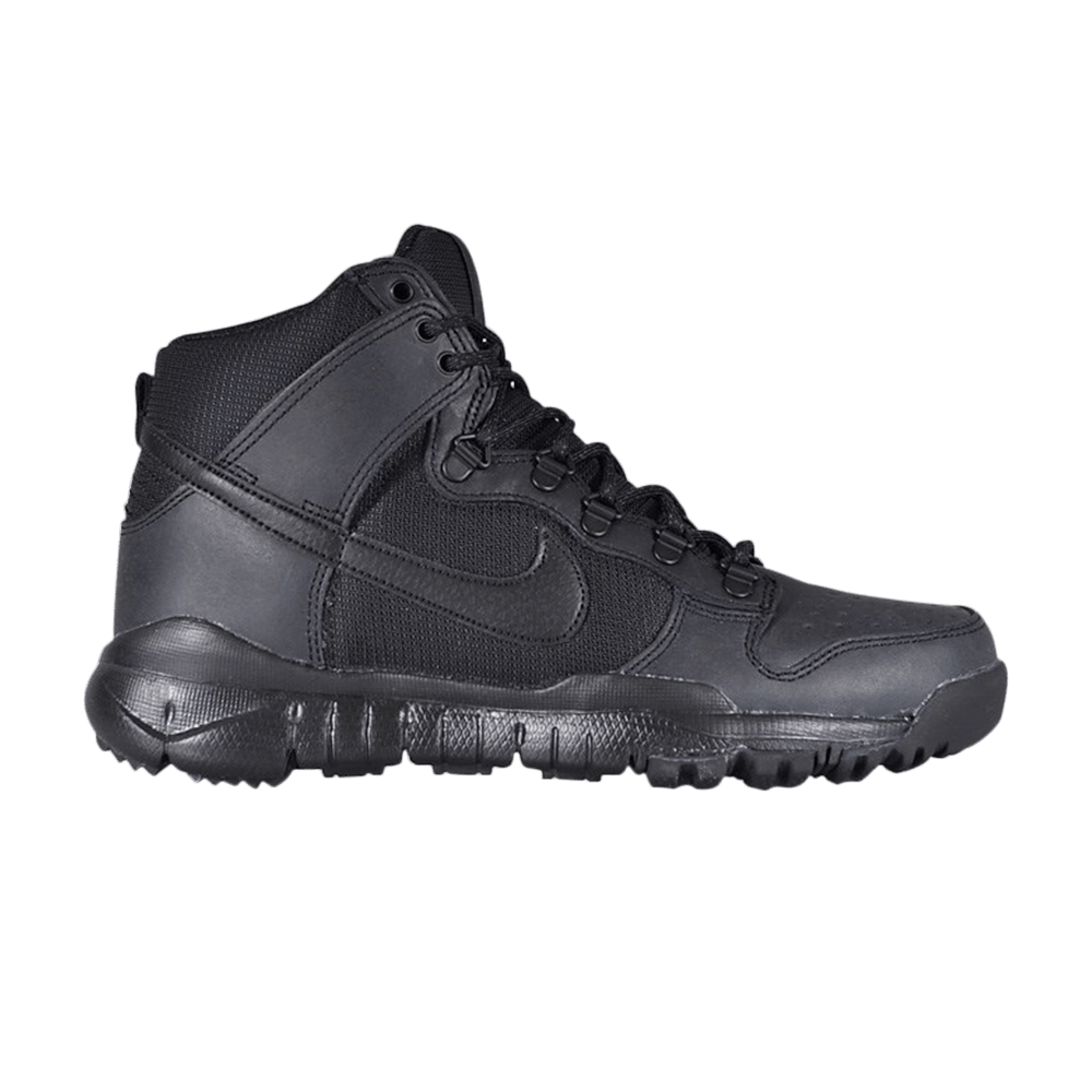 nike sb dunk high boot black