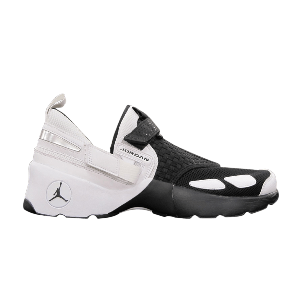 jordan trunner lx black