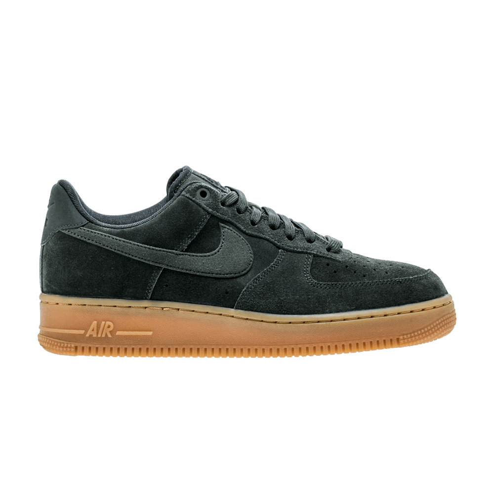 nike air force 1 lv8 trainers outdoor green suede gum