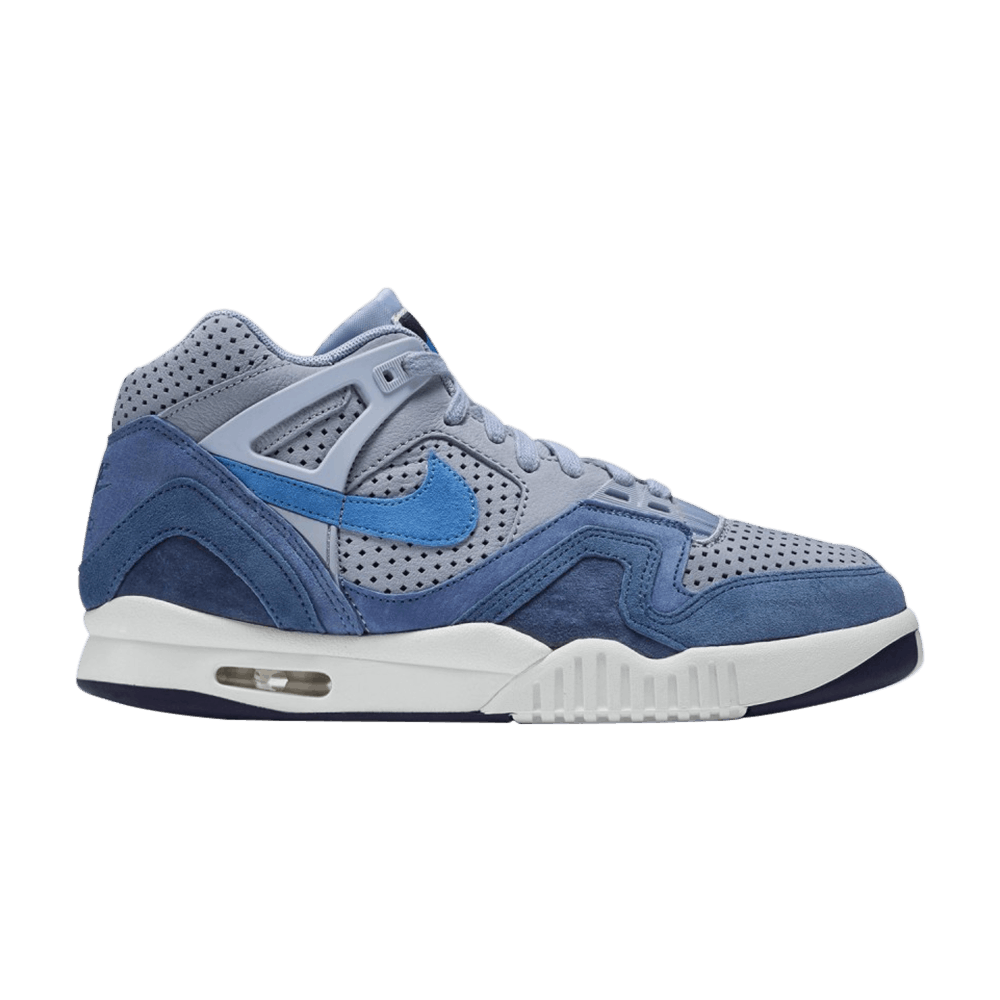 Size 10.5 Air Tech Challenge 2 QS
