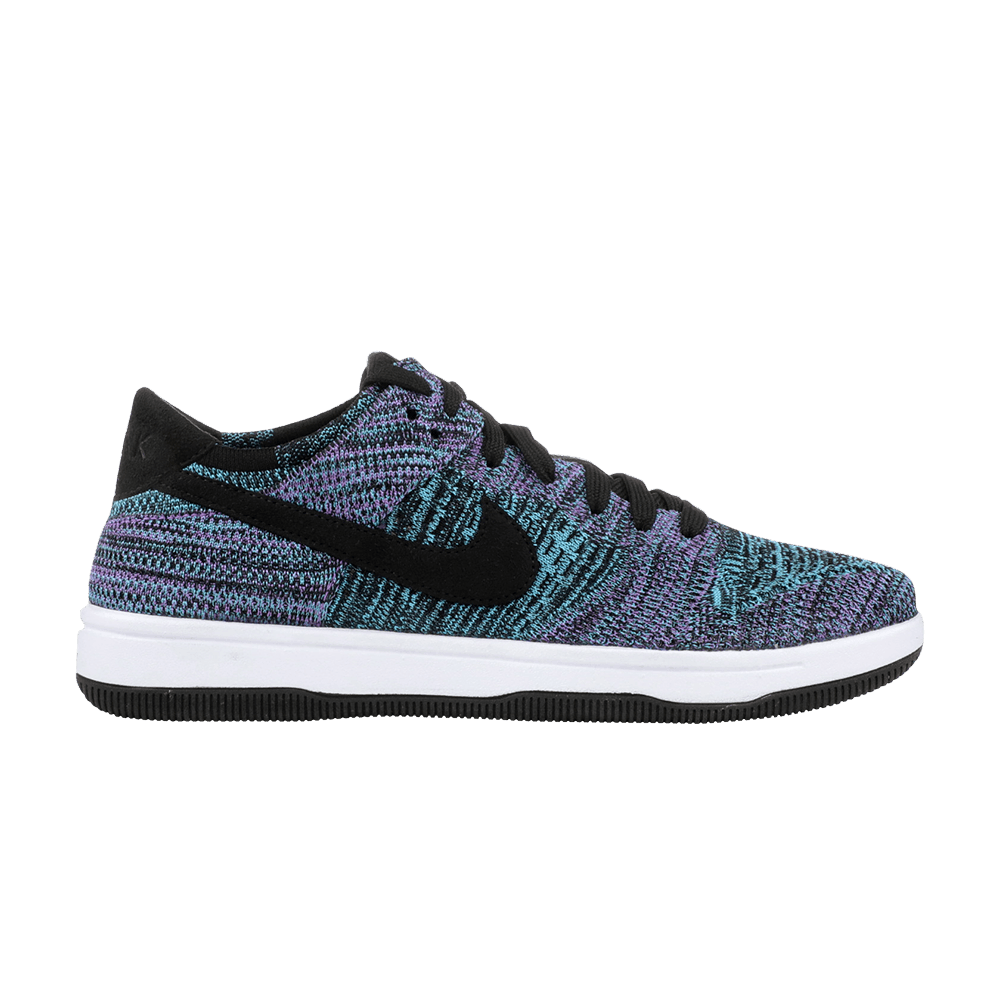nike dunk flyknit oreo