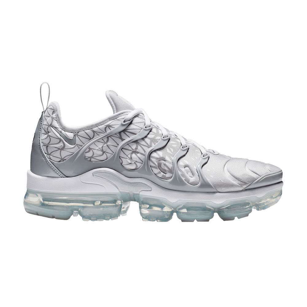 blue and silver vapormax