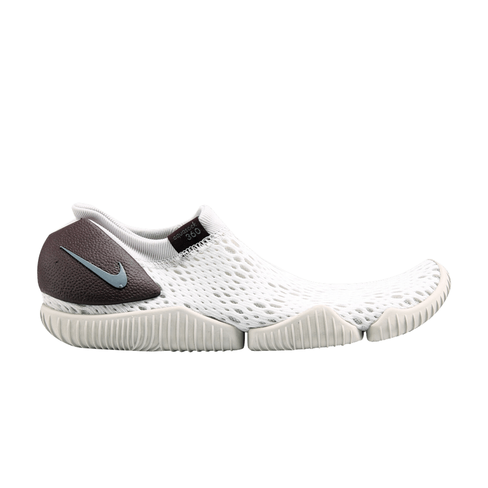 Aqua sock 360 nike on sale