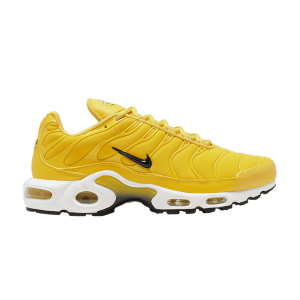 yellow vapor air max