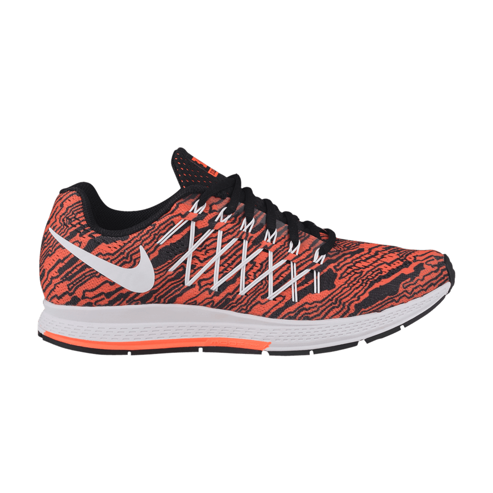 Nike zoom pegasus 32 black and white top