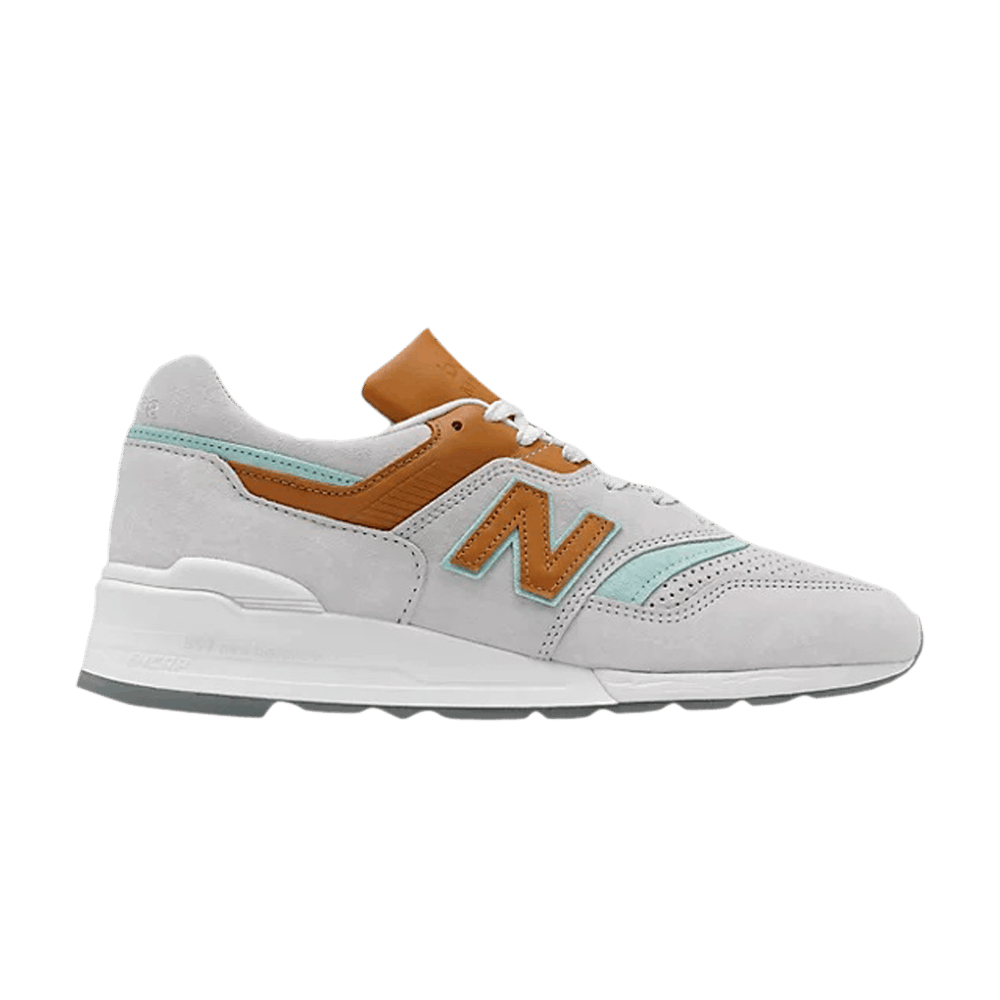 new balance non skid shoes