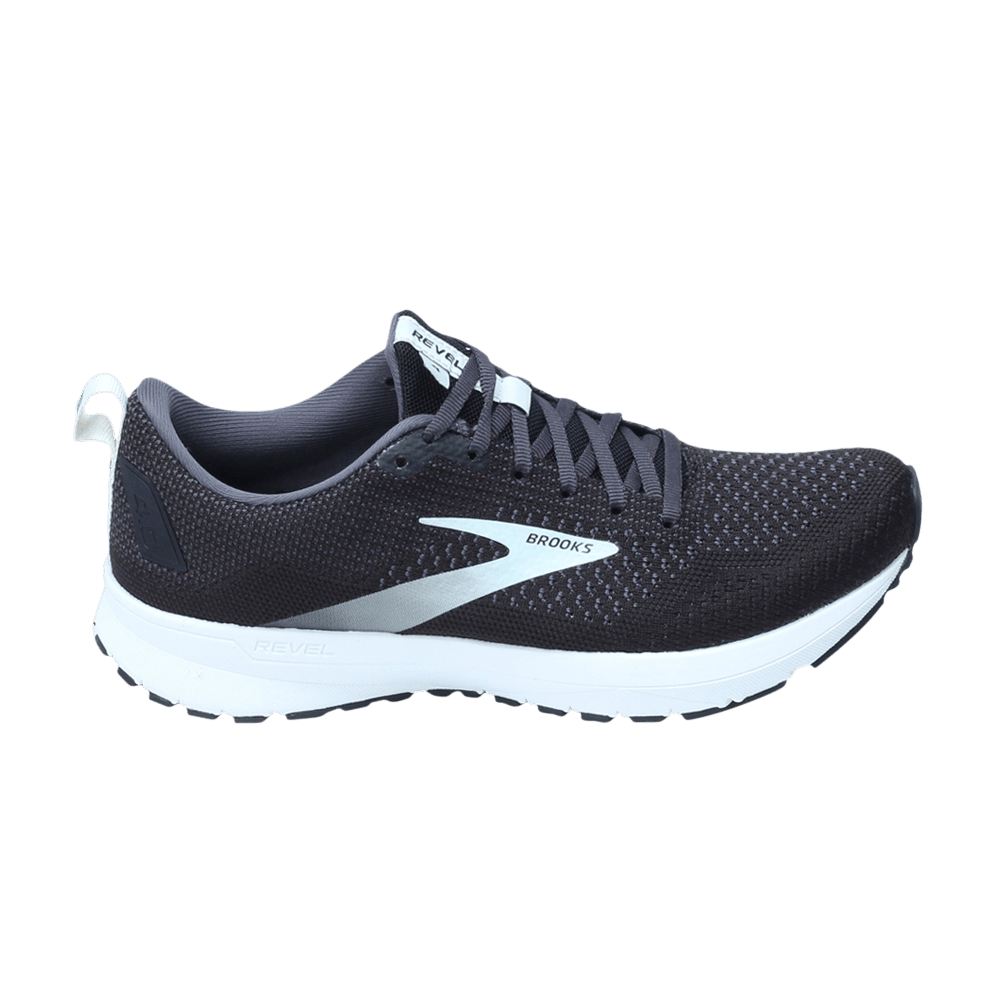 Brooks Revel 4 Black