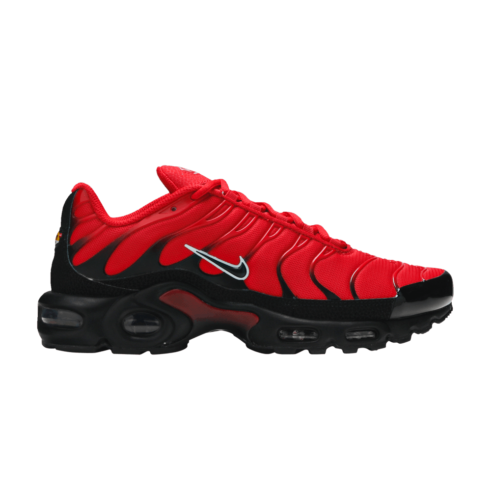 black and red tns nike