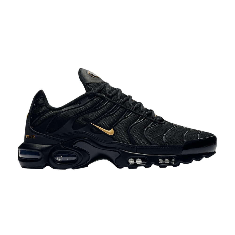 air max plus black gold