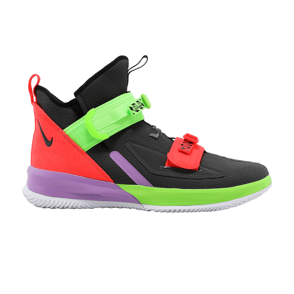 Tenis nike lebron soldier top