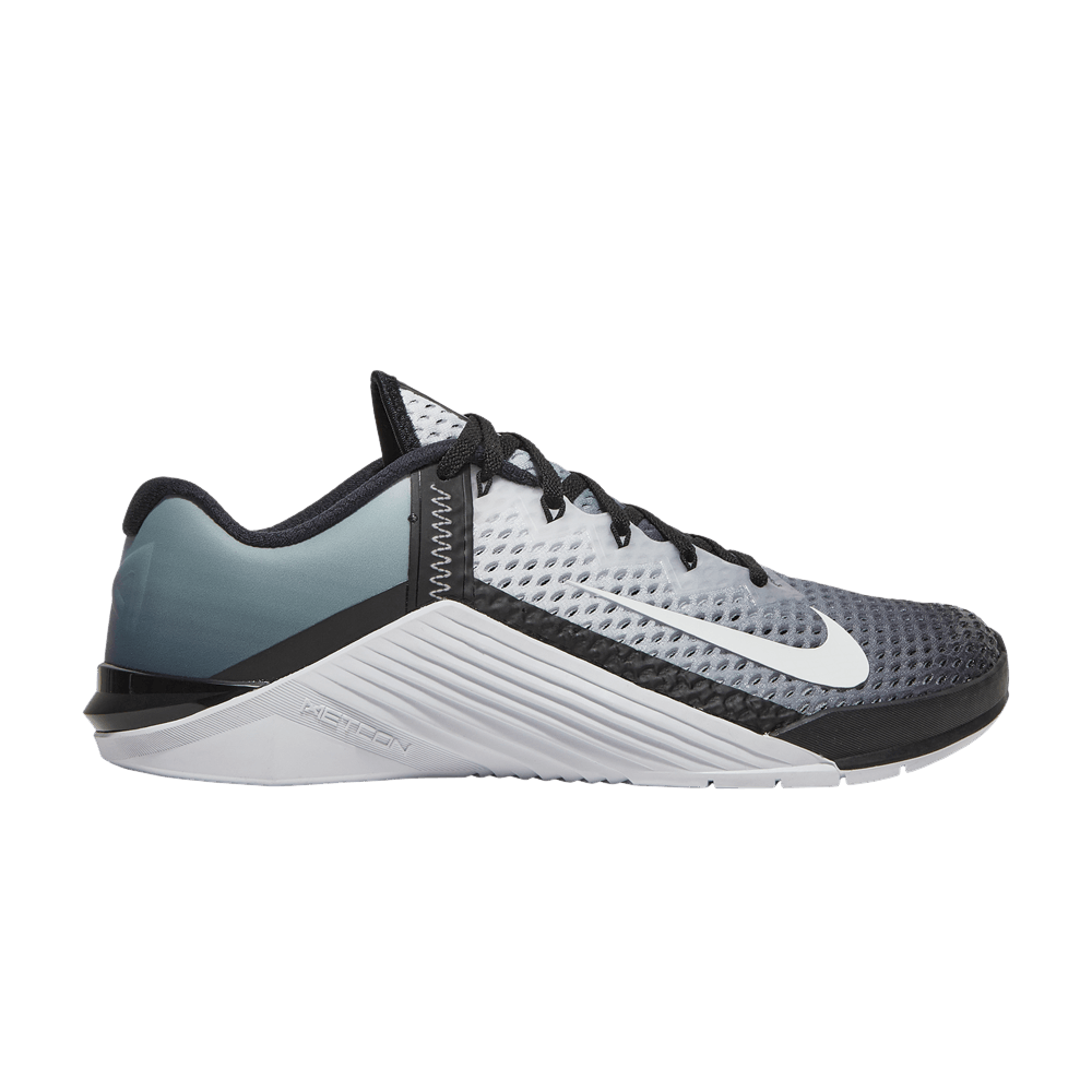 Metcon black and white 2025