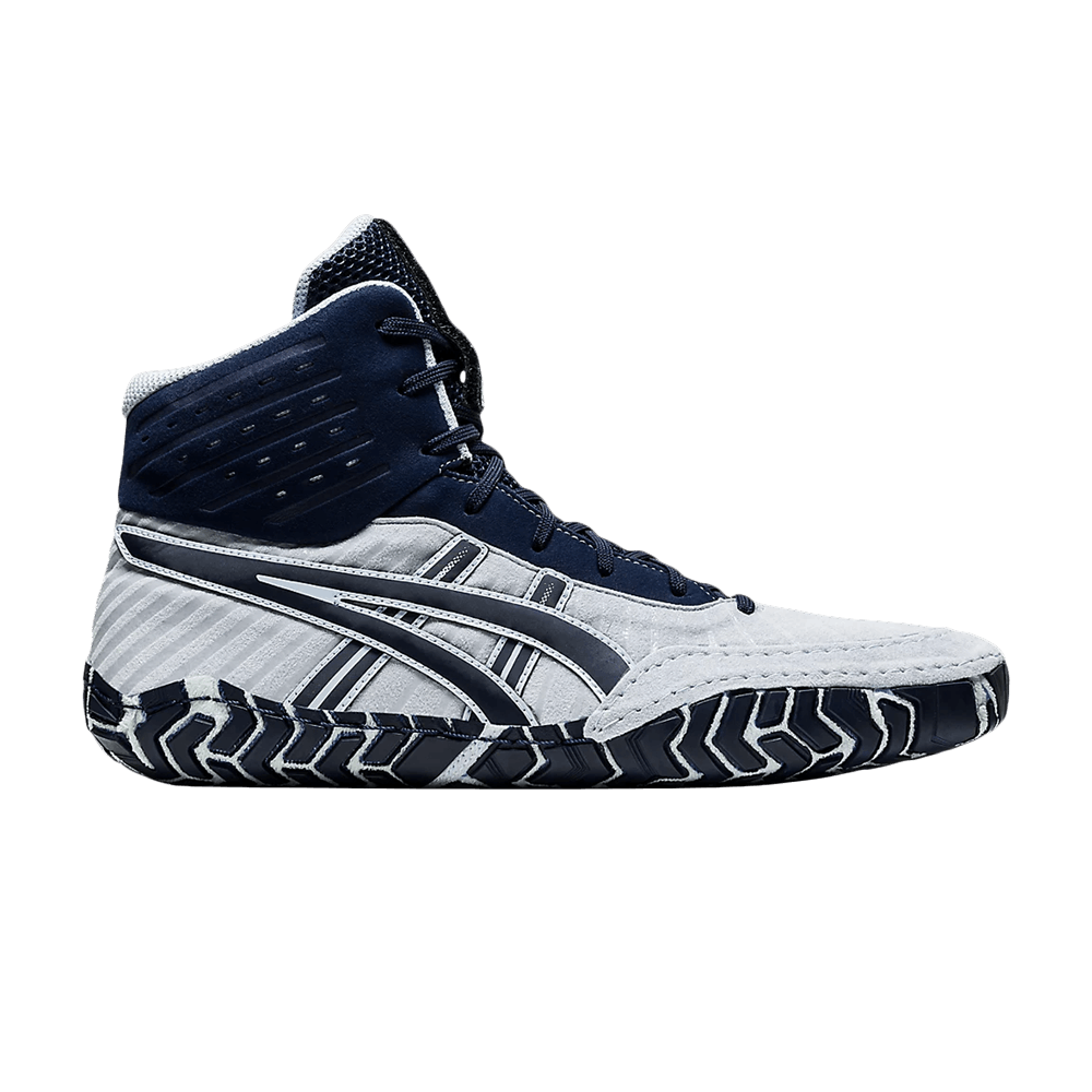 Asics aggressor 4 nike online