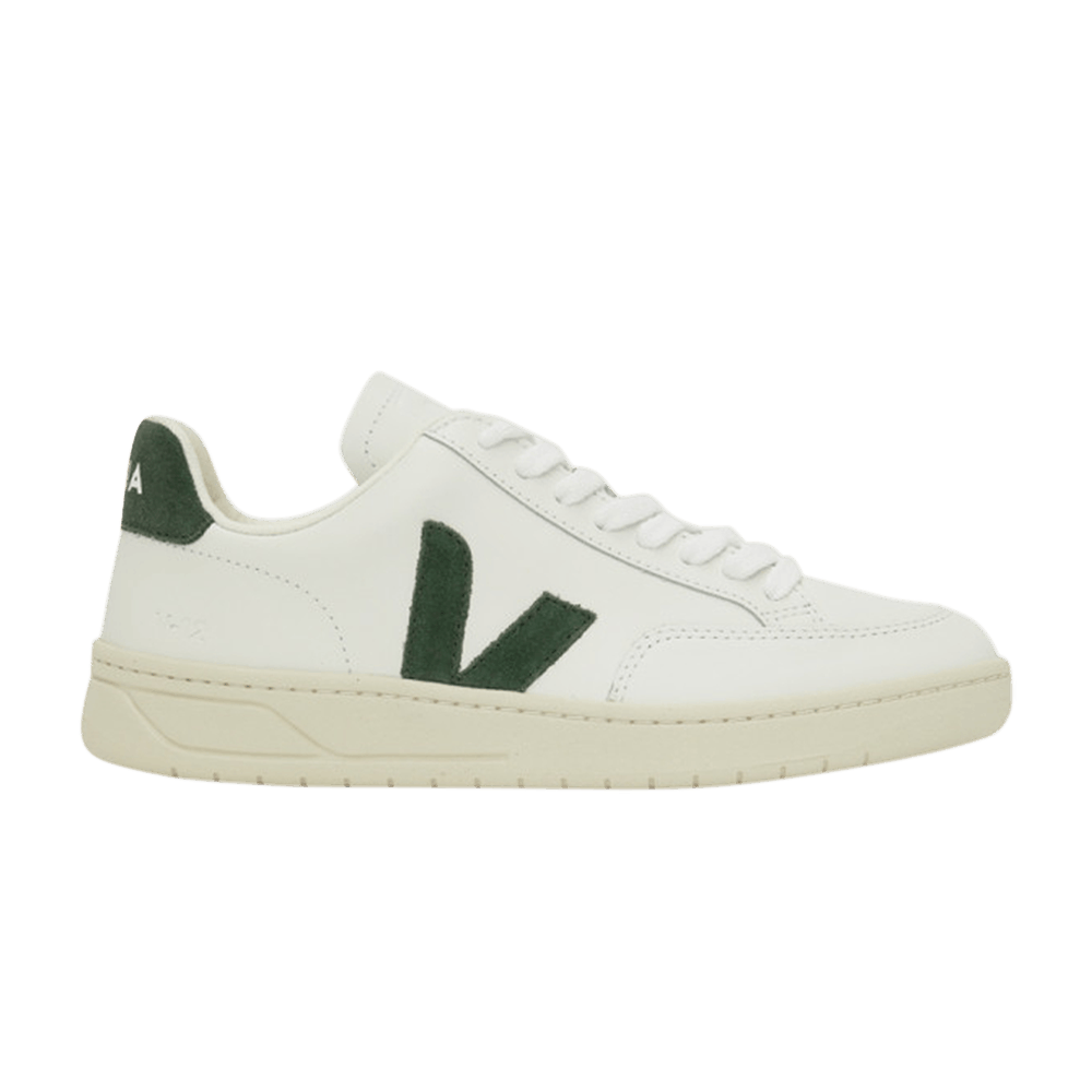Veja V-12 Extra White Cyprus
