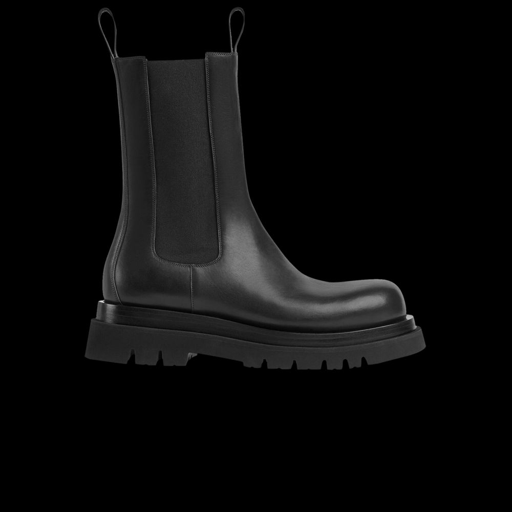 ■BOTTEGA VENETA■ lug boots black 592045VIFH01000 Bottega Veneta® Women's Lug Chelsea Boot in Black. Shop