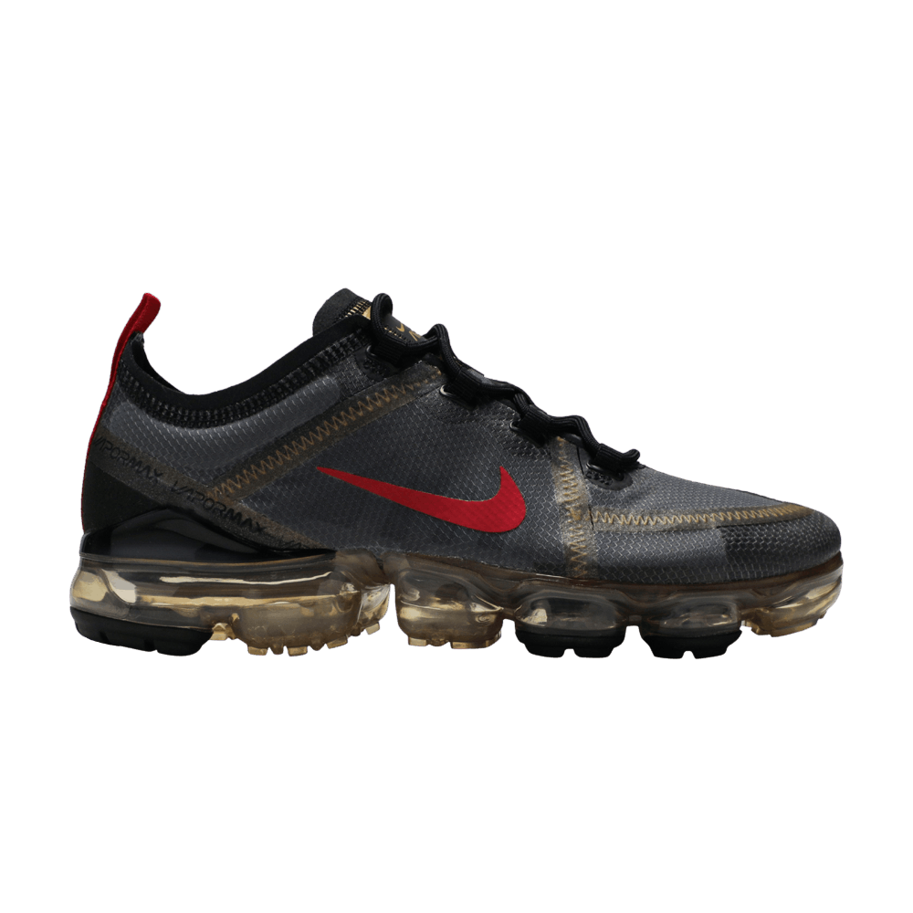 Black and on sale red vapormax 2019