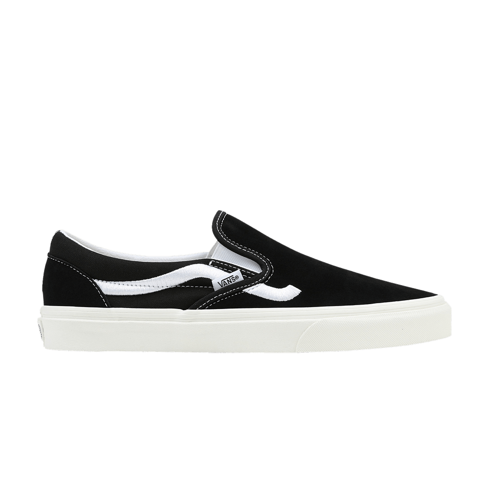 Vans slip on pro new arrivals toe cap black white