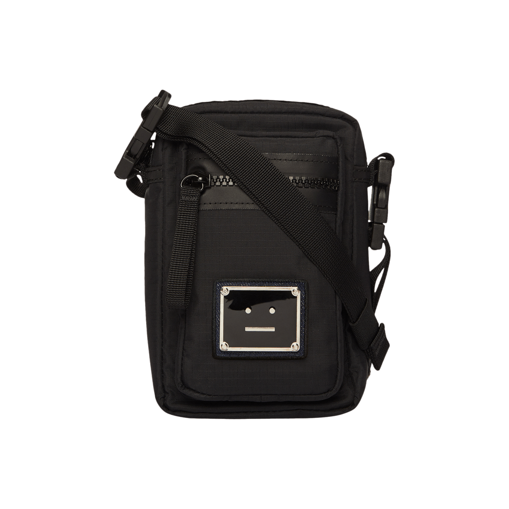Logo plaque hotsell pocket bag black