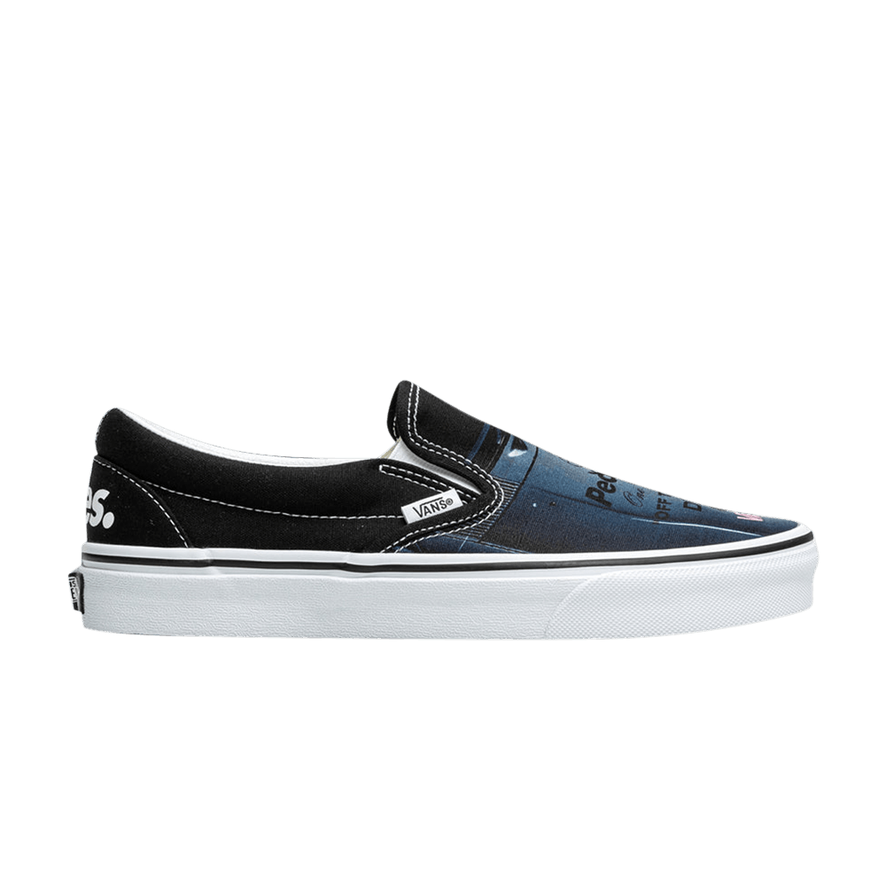 Vans Peaches. One Universe X Classic Slip-On Black True White