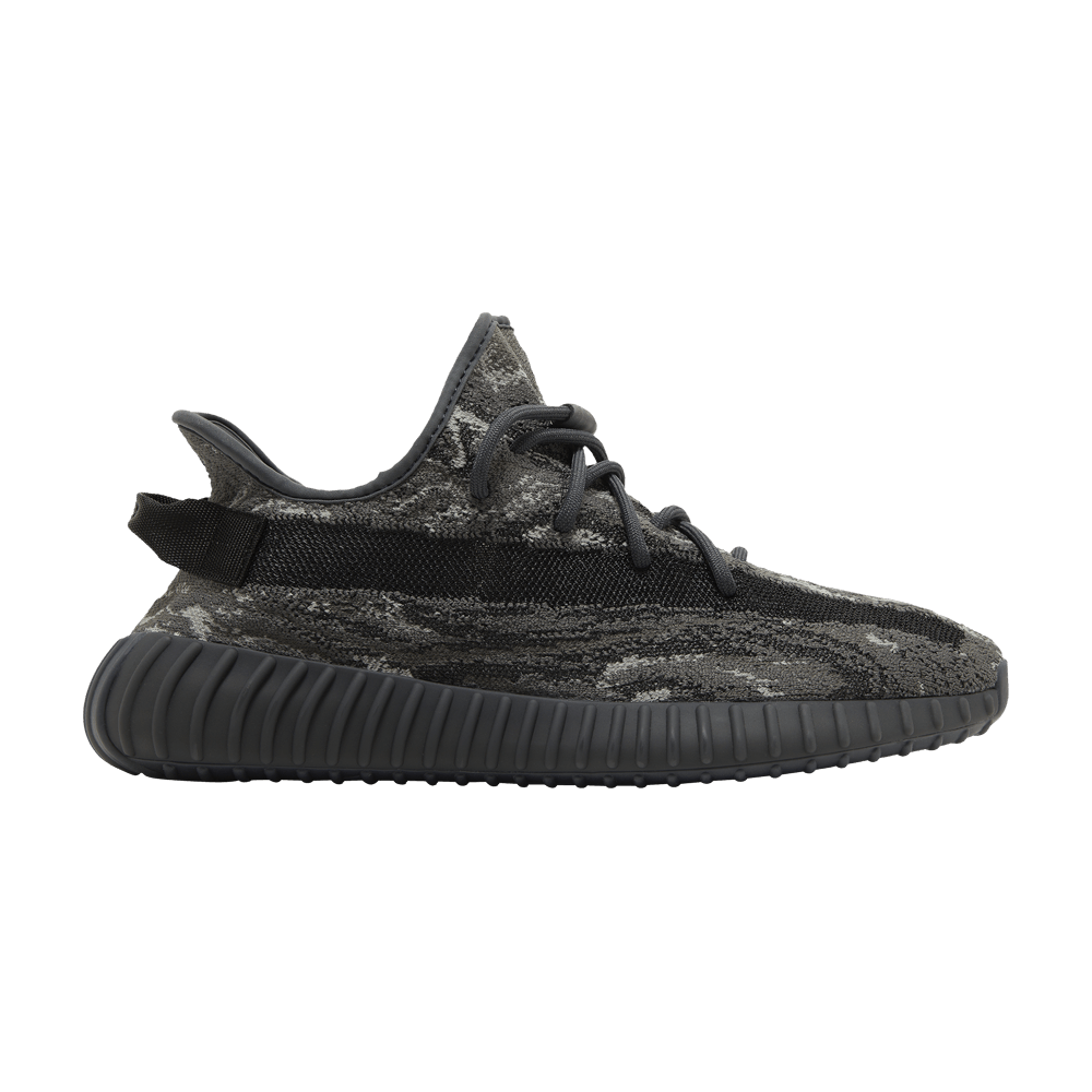 Black yeezys goat shop