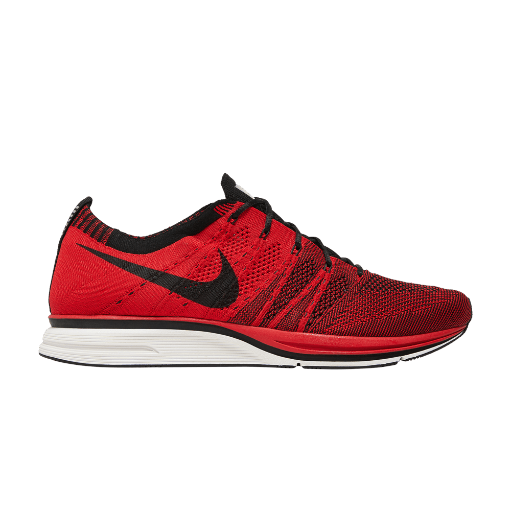 Flyknit trainer top university red