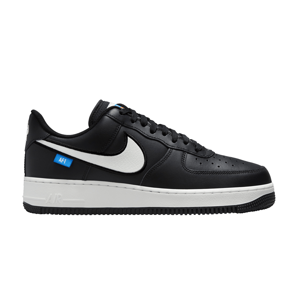 Achetez des Air Force 1 07 Blue Label Black White FN7804 001 GOAT FR