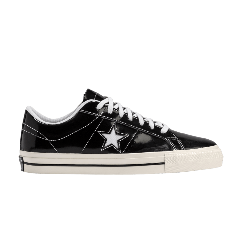 CONVERSE ONE STAR ブラック Converse One Star Shoes. Converse.com. Converse.com
