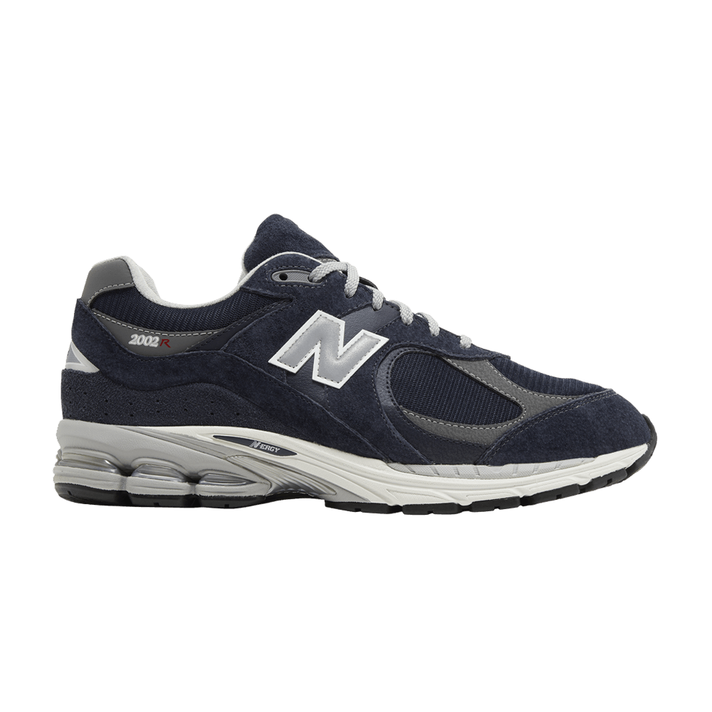 Buy New Balance 2002R GORE-TEX 'Eclipse' - M2002RXK | GOAT