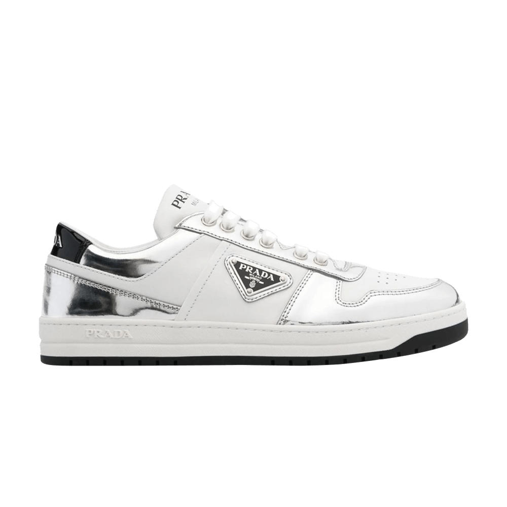 正規店買付【PRADA】ロートップ ホワイト スニーカー 大人シンプル》【PRADA】レザースニーカー ホワイト ロゴ (PRADA