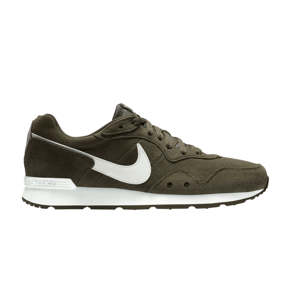 Nike runner suede clearance