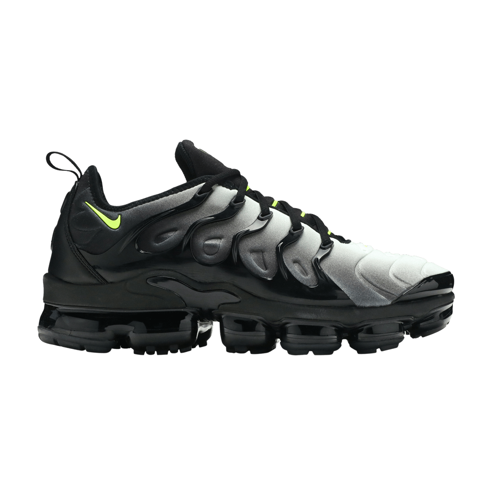 Vapormax plus black neon outlet