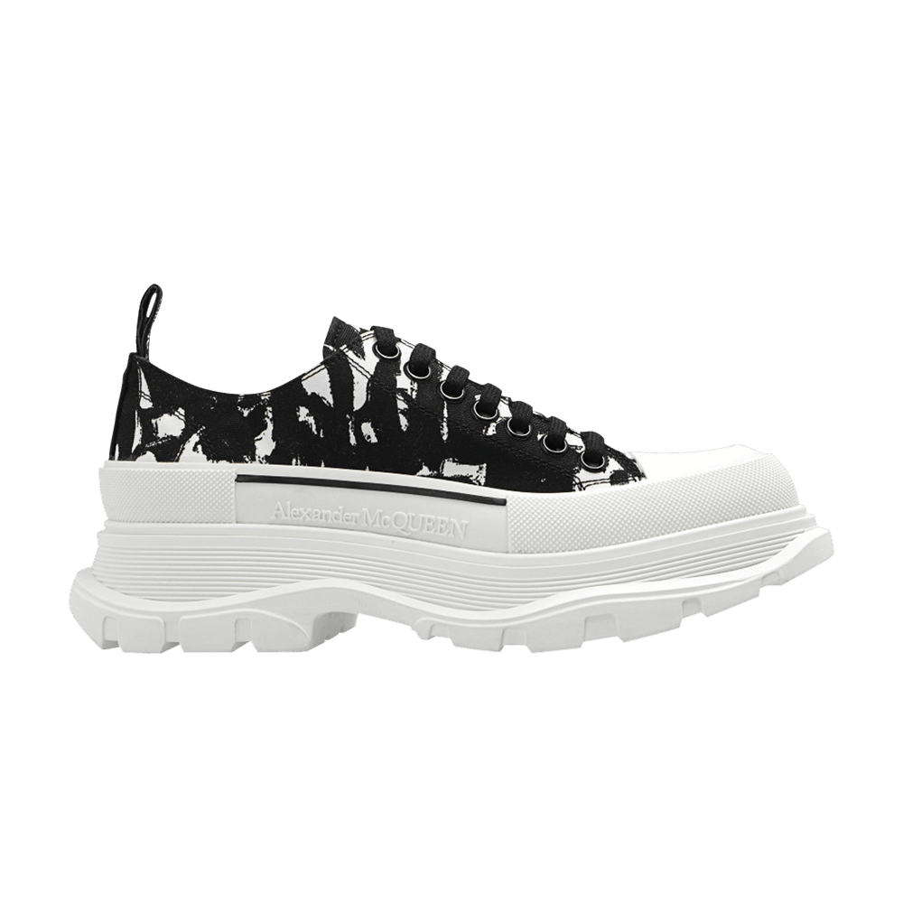 Alexander Mcqueen Wmns Tread Slick Low Lace Up 'graffiti Logo - Black'