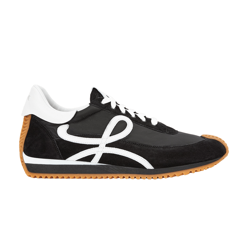 Buy Loewe Wmns Flow Runner 'Black White' - L815282X88 1102