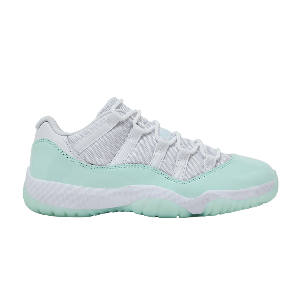 Wmns Air Jordan 11 Retro Low 'Igloo'