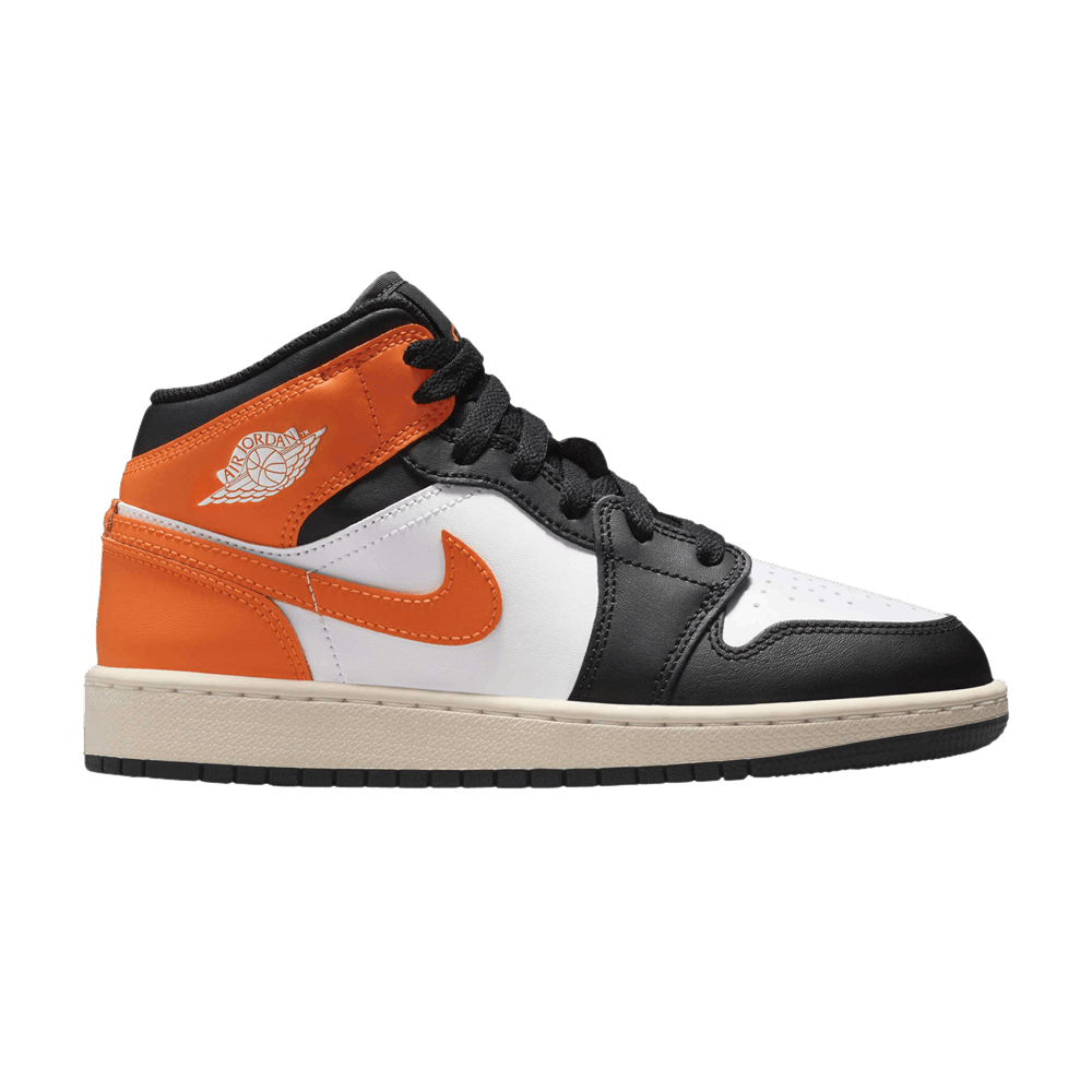 あ*袋様 NIKE AIR JORDAN1陶器製 フィギュア Bowen Des Nike Air Jordan 1 Ceramic Mosaic Shoe Sculpture by Jason Dussault