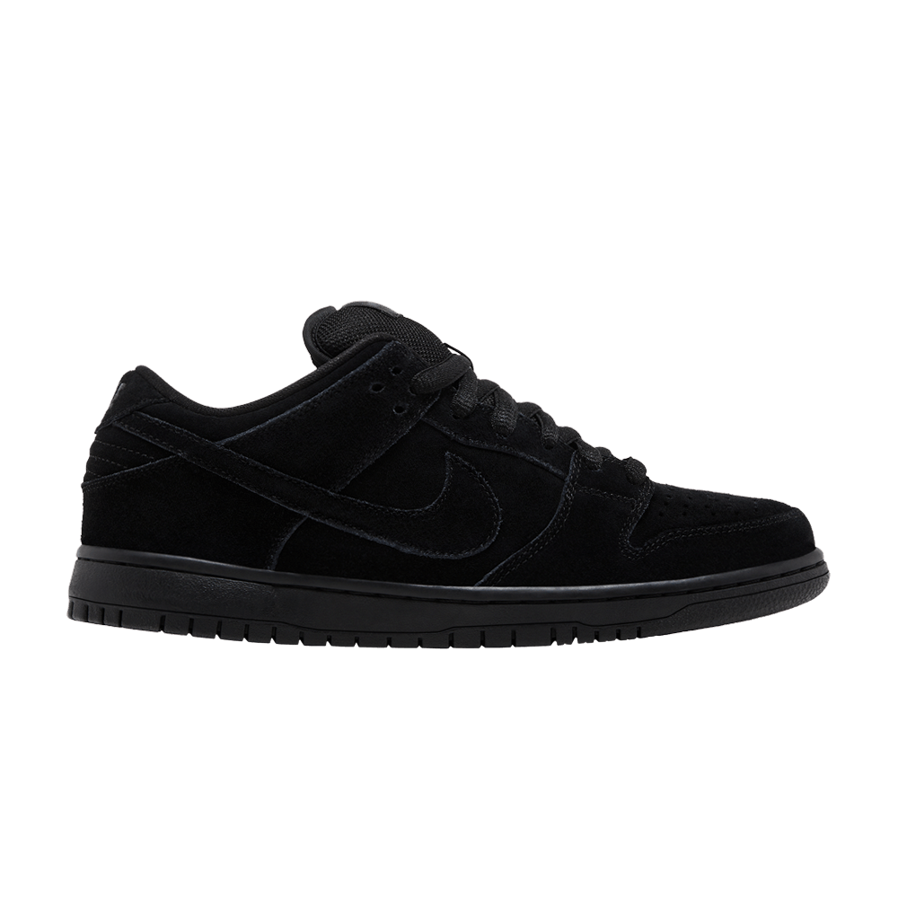 Nike Dunk Low Pro SB 'Blackout'