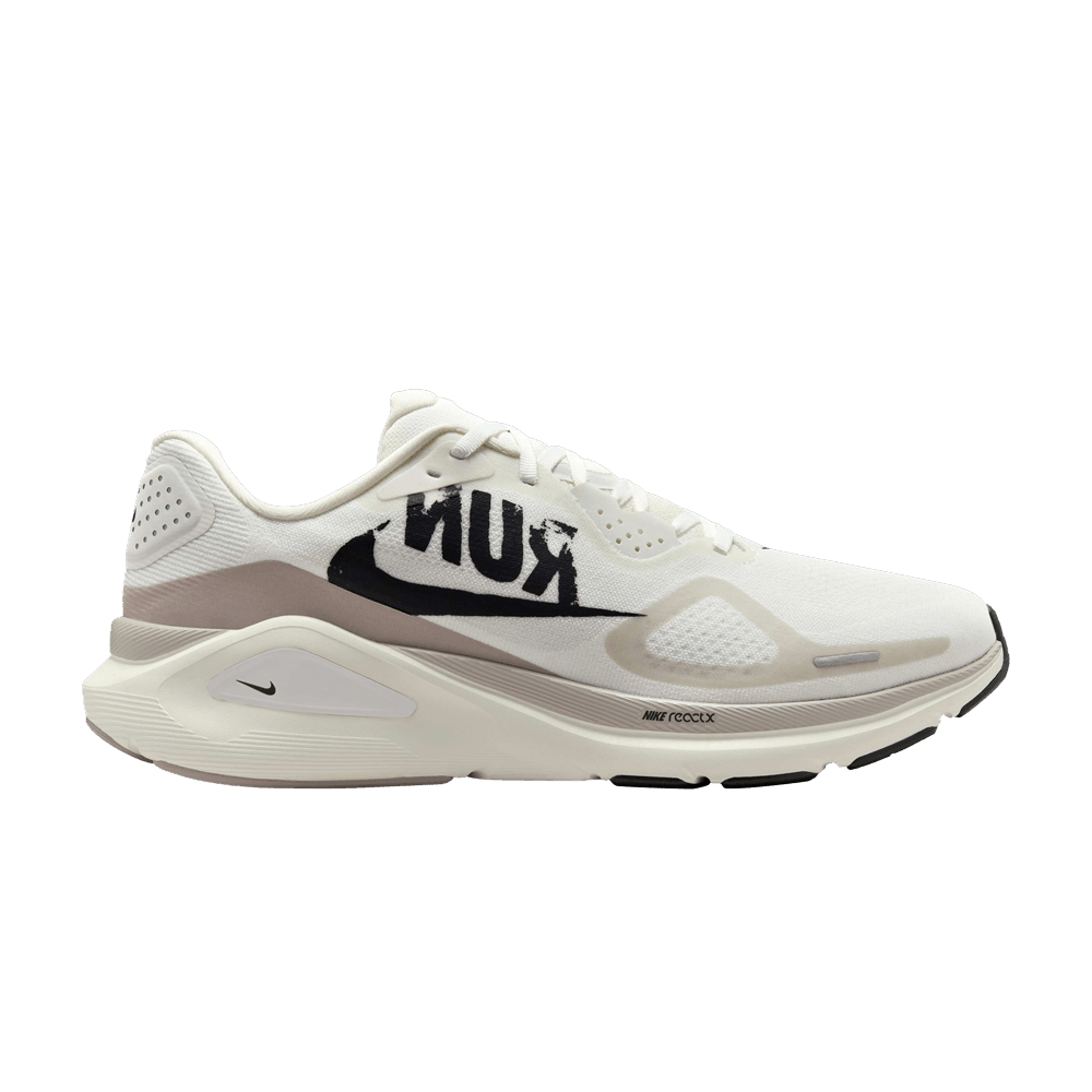 Buy Nike Structure 26 'Run Pack' - IB5698 100 | GOAT