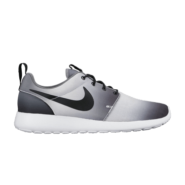 nike roshe run two tone