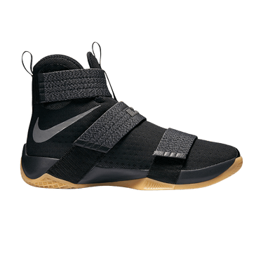 Finish line hotsell lebron soldier 10