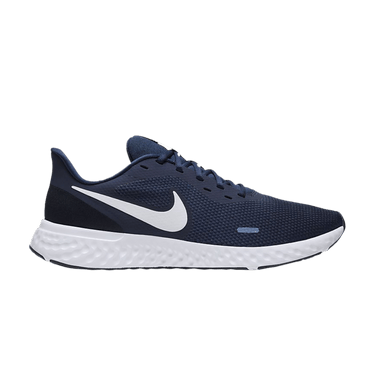 nike revolution bq3204