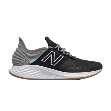 New Balance Fresh Foam Roav 'Tee Shirt - Black Light Aluminum'
