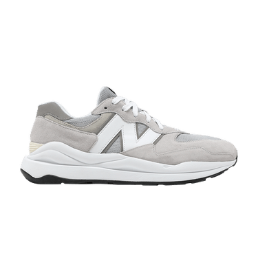 おサルさん New Balance ニューバランス スニーカー 5740 M5740CD1