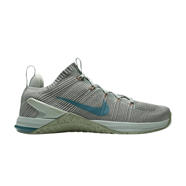 Nike Metcon DSX Flyknit 2 Women s Silver 7.0 7