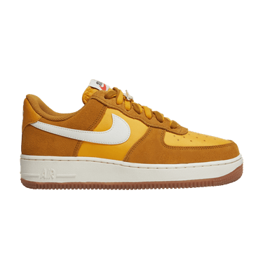 Nike Wmns Air Force 1 '07 SE 'First Use - University Gold Gum'