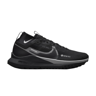 Nike react off white black top