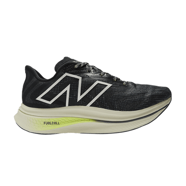 New Balance Wmns FuelCell SuperComp Trainer v2 'Black Thirty Watt'