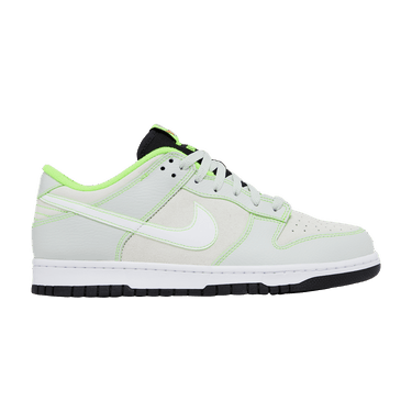 Buy Dunk Low 'University of Oregon' PE - FQ7260 001 | GOAT