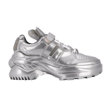 MAISON MARGIELA
メゾンマルジェラ ケース&カードケース Buy MM6 Maison Margiela Wmns Retro Fit 'Silver' - S39WS0037 P2498