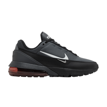 Nike air max axis black deals white
